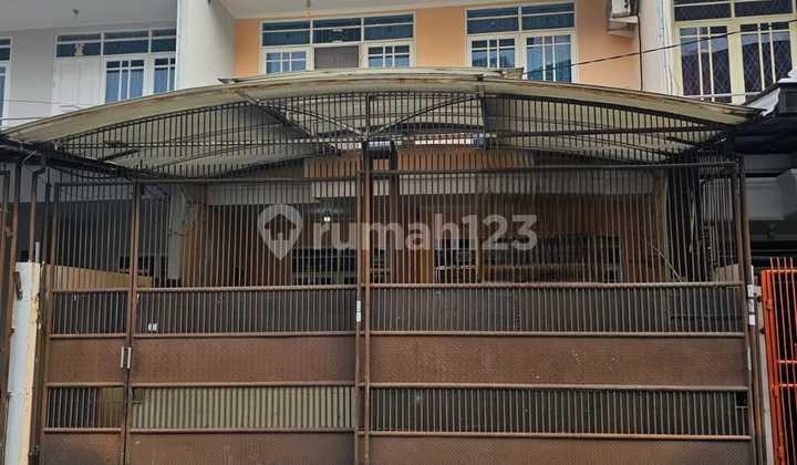 House 6.5x22 Strategic Location in Duri Kepa (dk372)