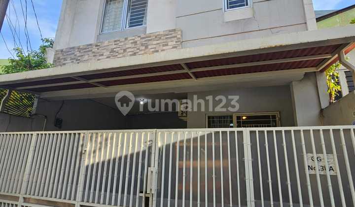 Strategic Ready-to-Occupy House in Tanjung Duren (TD348)