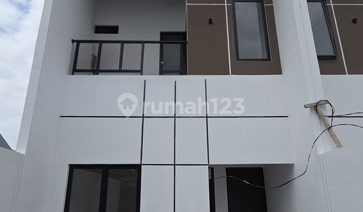 Rumah Baru 5X20 Strategis di Meruya(Mr17)