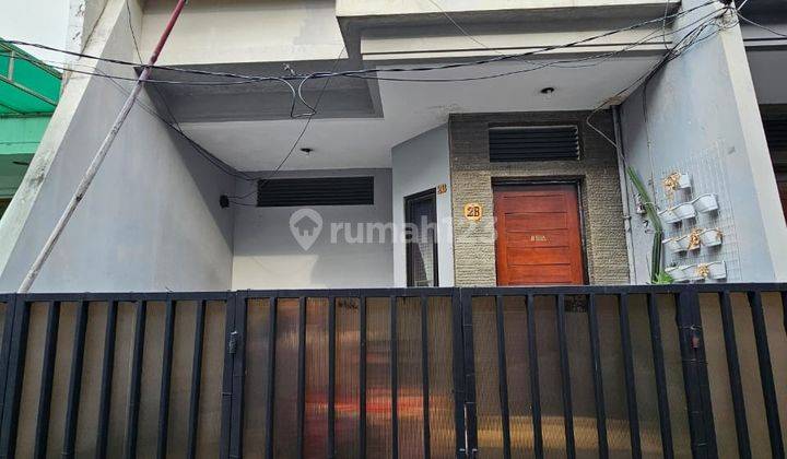 Rumah 5x12.6 lokasi strategis di Tanjung Duren(TD319) 1