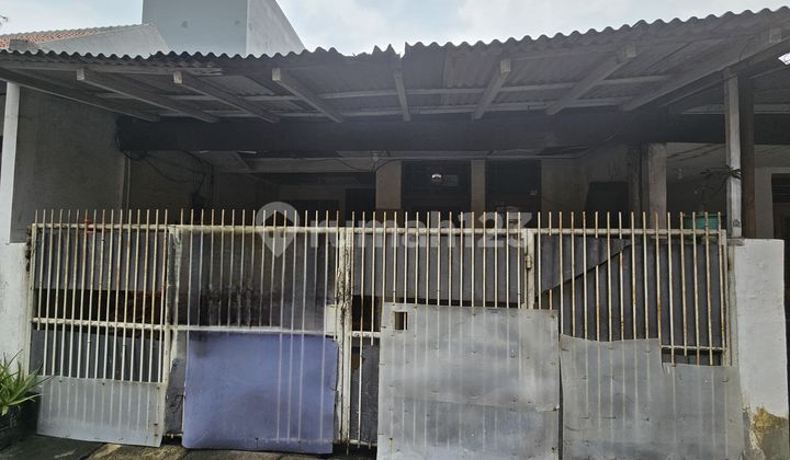 Rumah 5x11 lokasi strategis di Tanjung Duren(TD371) Rumah 5x11 lokasi strategis di Tanjung Duren(TD371)