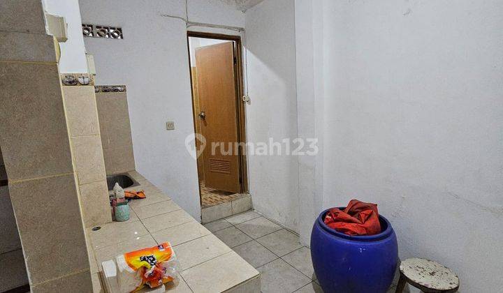 Rumah tua 5x10 bebas banjir di Tanjung Duren(TD261) 2