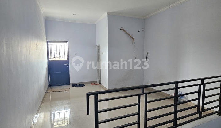 Rumah baru 4x12 siap huni di Jelambar(JL307) 2