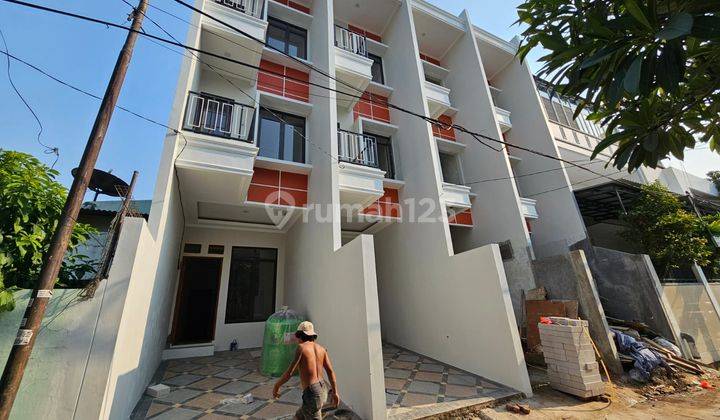 Rumah Baru 3x16 Siap Huni Di Taman Ratu(tr205) 2