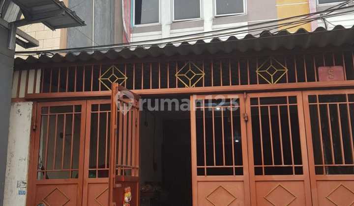 Rumah Siap Huni 4x16.5 strategis di Jelambar(JL324)