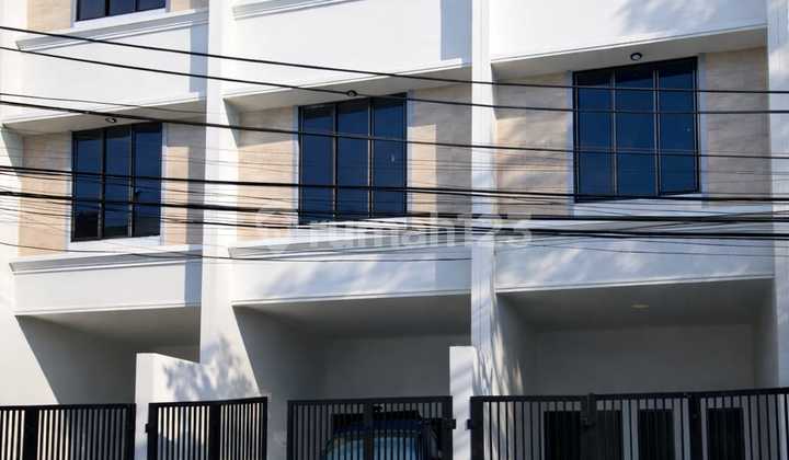 New House 4X18 Strategic Location in Tanjung Duren(Td433)
