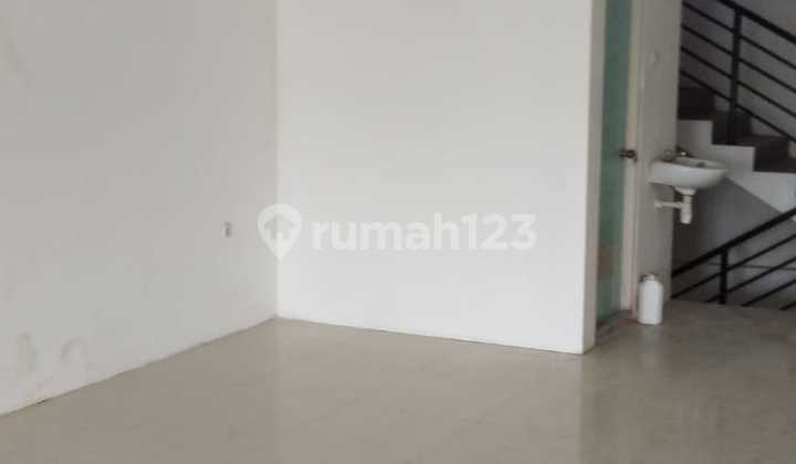 Ruko pinggir jalan strategis di Tomang(TM260) 2