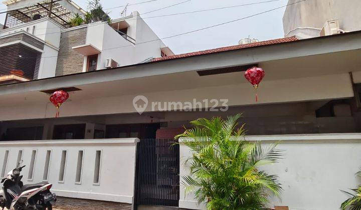 Rumah bisa buat usaha 15x11 strategis di Tanjung Duren(TD327) 1