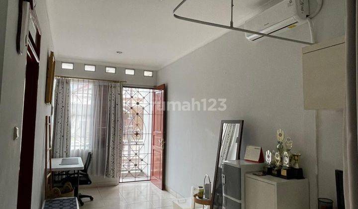 Rumah 5.5x13 Siap Huni Strategis di Duri Kepa(DK337) 1