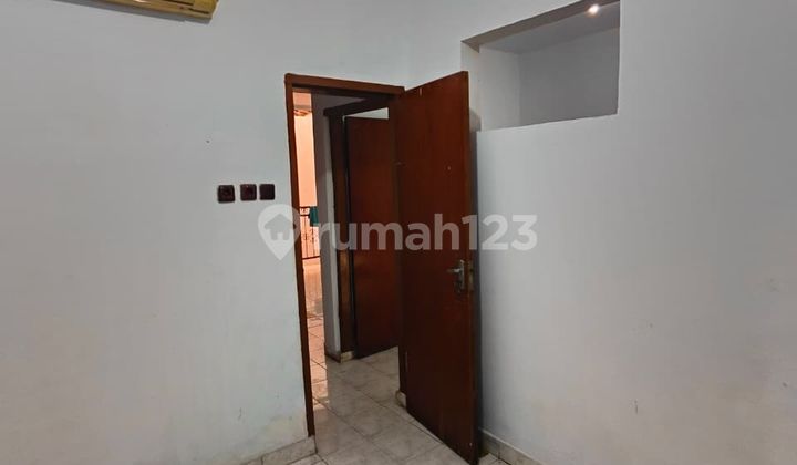 Rumah baru renov 5x11 lokasi strategis di Tanjung Duren(TD397) 2