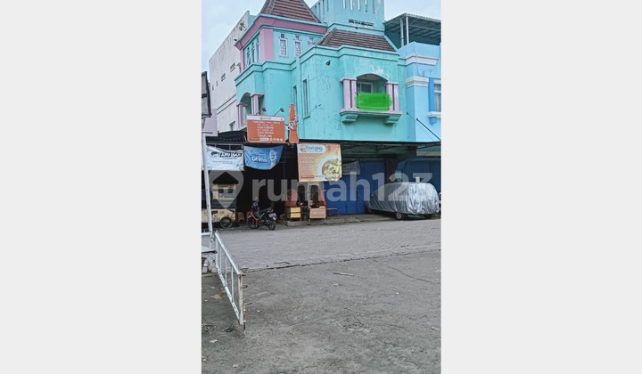 Ruko hoek 3 lantai di Mutiara Taman Palem (MTP) dekat RSUD Cengkareng dan  Mall Taman Palem serta sedayu cengkareng jakarta barat