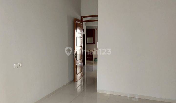 DISEWAKAN RUMAH BARU JAGAKARSA 3KT 5KM 6