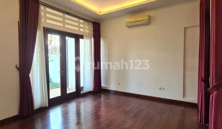 Rumah sewa area elit pondok indah cakep ready to.move Rumah sewa area elit pondok indah cakep ready to.move