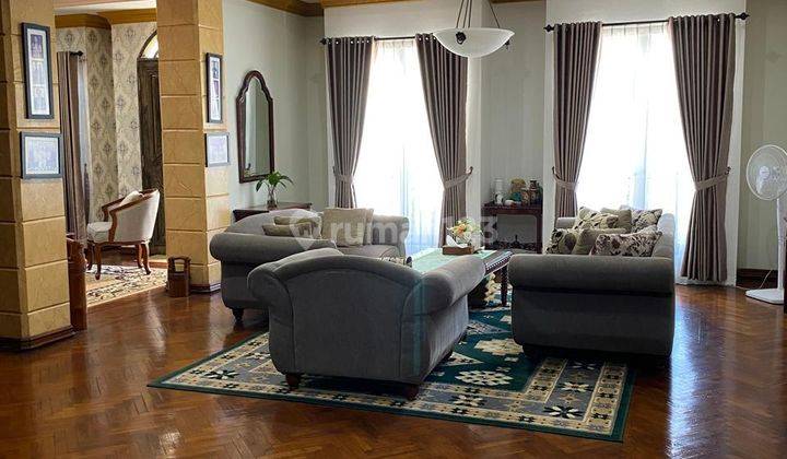 Pondok indah rumah cantik siap huni sangat terawat