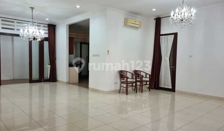 Pondok Indah Sewa Rumah Siap Huni Bagus