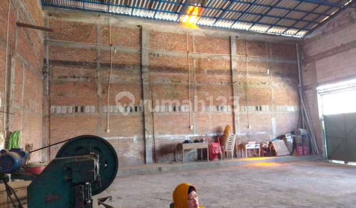 Gudang di Arteri Soekarno Hatta Semarang 2