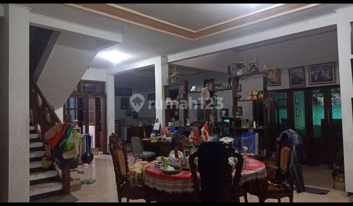 Dijual Rumah STRATEGIS di KEDONDONG DALAM LAMPER  ada TEMPAT USAHA 2