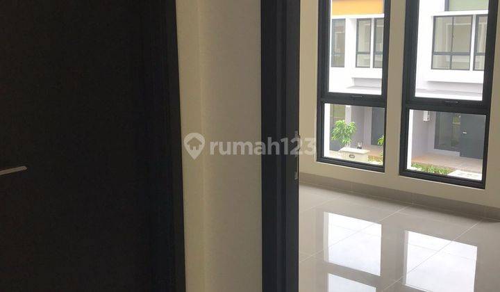 Disewakan Rumah Baru di Kawasan Symphonia Summarecon Serpong 7
