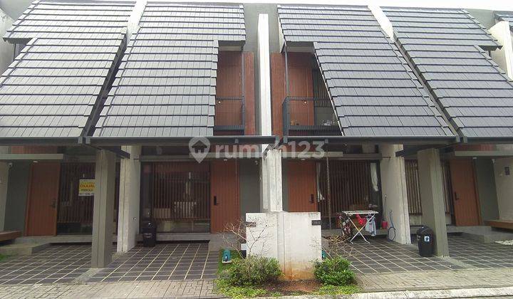 Rumah bagus 2 lantai furnished di cluster Fleekhauz R BSD City 2