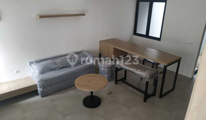 Rumah Keren 2 lantai full furnish Freja Chic BSD CITY Tangerang 2