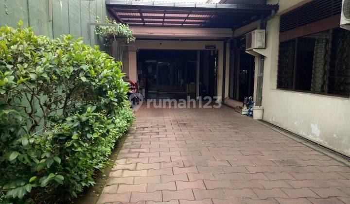 Rumah tengah kota 8
