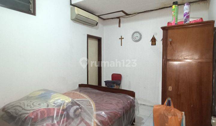 Rumah tengah kota 5