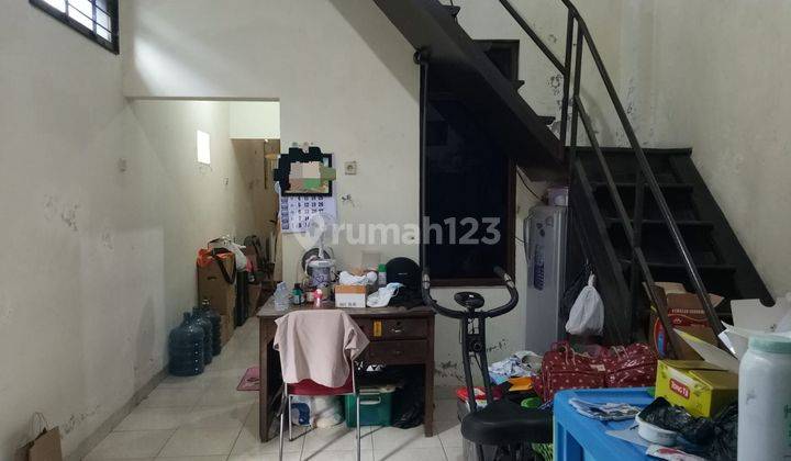 Rumah tengah kota 5