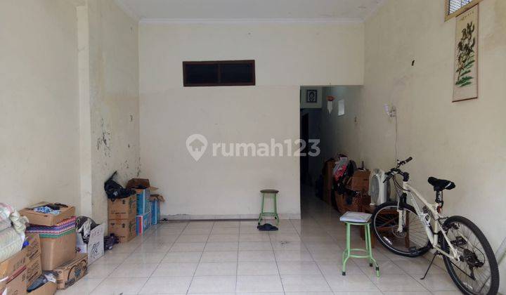 Rumah tengah kota 6