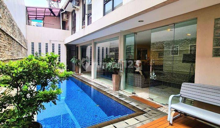 Rumah Minimalis Modern With Private Pool Di Cluster Pondok Ranji 2