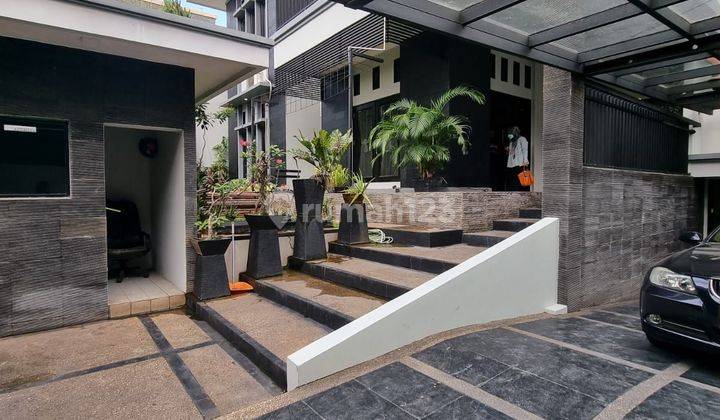 Rumah Dengan Private Pool Di Cluster Bintaro Jaya Sektor 9 1