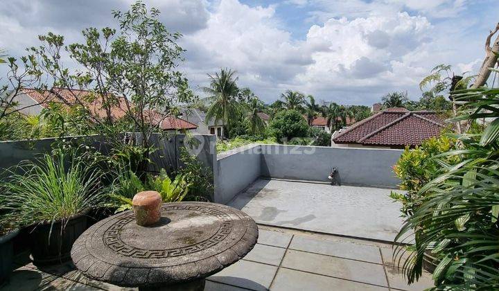 Rumah Hoek Dengan Taman Balkon Besar Di Bintaro Jaya Sektor 6 2