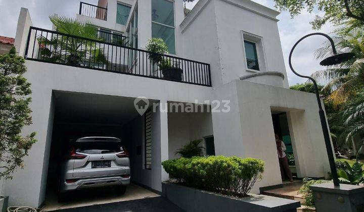 Rumah Hoek Dengan Taman Balkon Besar Di Bintaro Jaya Sektor 6 1