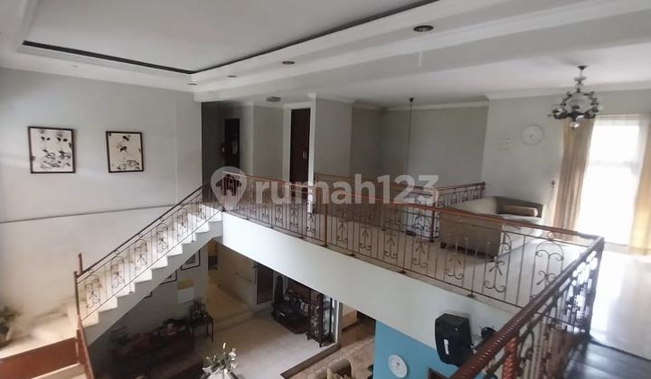 Land Counting House with Front and Back Garden in Bintaro 2