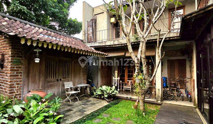 Rumah Siap Huni Terawat Tropical Style Di Bintaro Jaya Tangerang 1