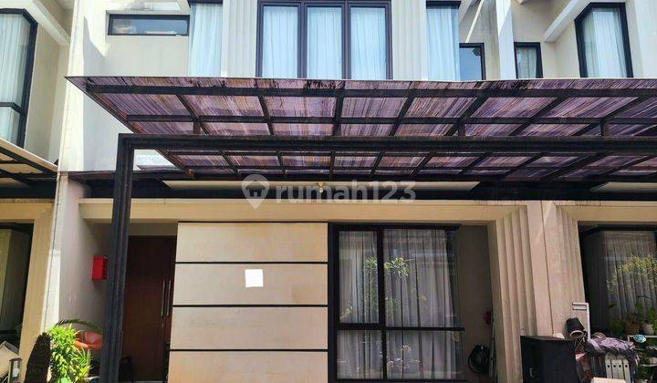 Rumah Minimalis Modern Dekat Stasiun Jurang Mangu Di Pondok Ranji 1