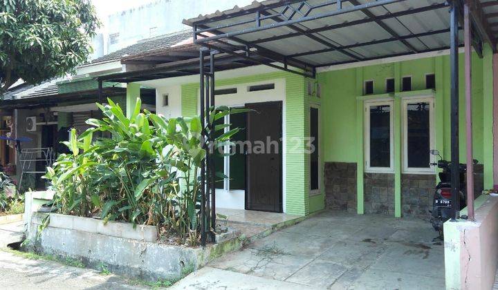 Rumah Siap Huni Lokasi Strategis Dalam Cluster Di Bintaro 1