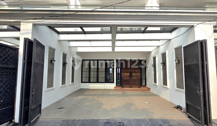 Rumah Baru 3 Lantai Harga Termurah Lokasi Strategis di Bintaro Rumah Baru 3 Lantai Harga Termurah Lokasi Strategis di Bintaro