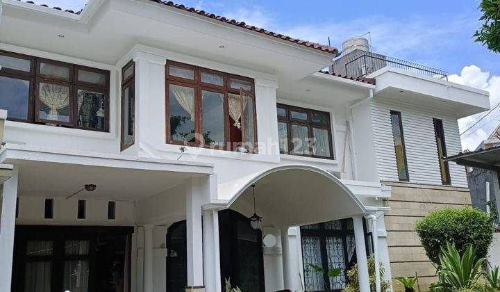 Rumah Dengan Luas Tanah Besar Di Cluster Bintaro Jaya Sektor 9 1