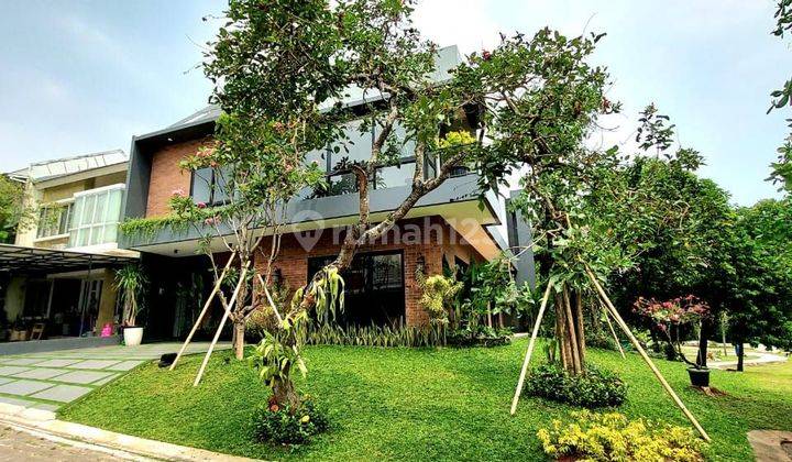 Rumah Industrial Modern Full Furnished Dalam Cluster Di Bsd 2