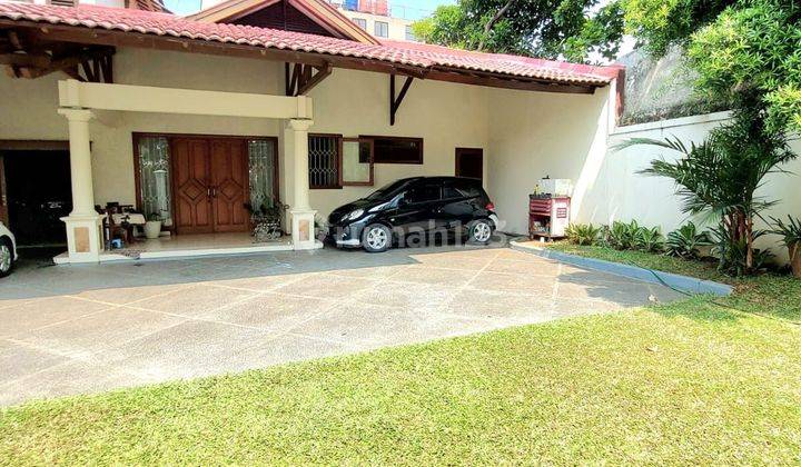 Rumah Antik Terawat Dengan Kolam Renang Pribadi Di Cipete 1