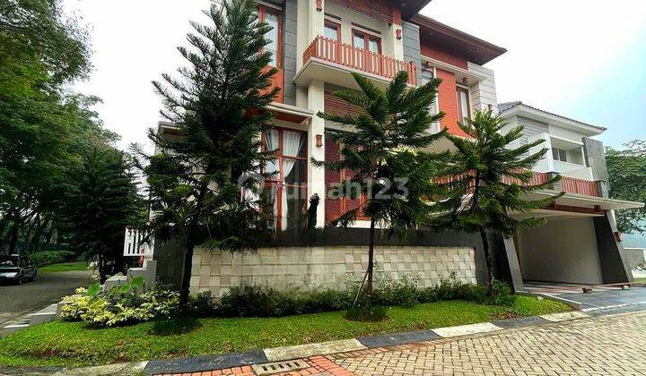 Rumah 2 Lantai Baru Hoek Balkon Luas Ada Kolam Renang Di Bintaro 1