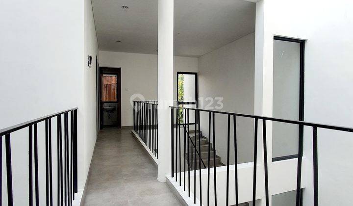 Rumah Baru Design Modern Dalam Cluster Di Bintaro Sektor 9 2