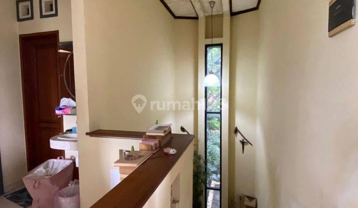 Rumah Semi Furnished Lokasi Strategis Ada Taman Di Ciputat 2