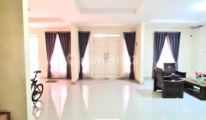 2-Story House Strategic Location Attractive Price In Bintaro Jaya