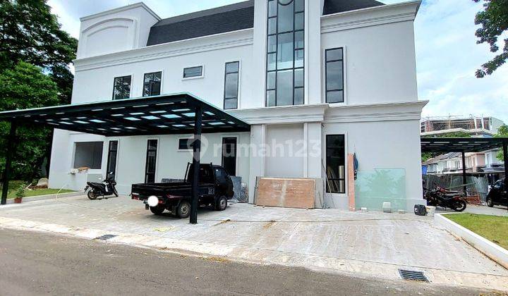 Rumah 3 Lantai Mewah Hoek Design American Modern Di Alam Sutera 1