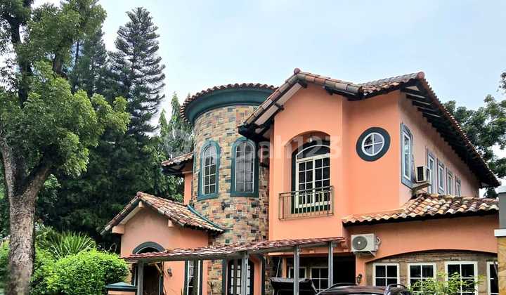 Rumah Eroupean Classic Bebas Banjir Lokasi di Bintaro Sektor 9