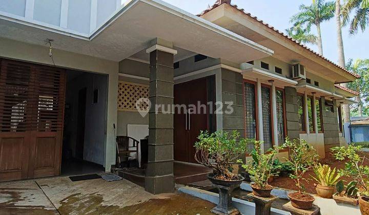 Rumah Terawat Dengan Halaman Luas Di Bintaro Jaya Sektor 9 1