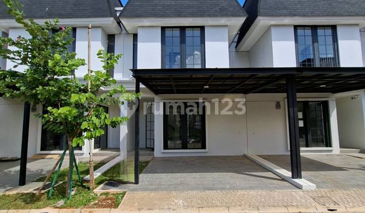 Rumah Modern Classic Sirkulasi Udara Bagus Lokasi di Bintaro