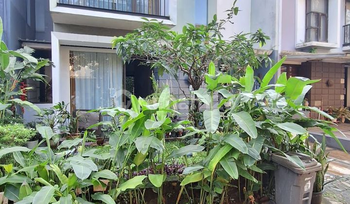 Rumah Minimalis Modern Dalam Cluster Ekslusif di Bintaro Sektor 9