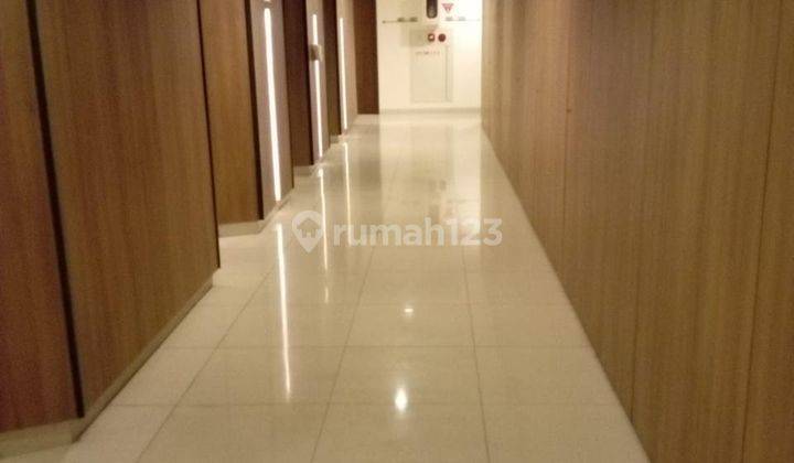 Apartemen Full Furnished Dengan 2 Kamar Tidur Di Kebon Jeruk 2